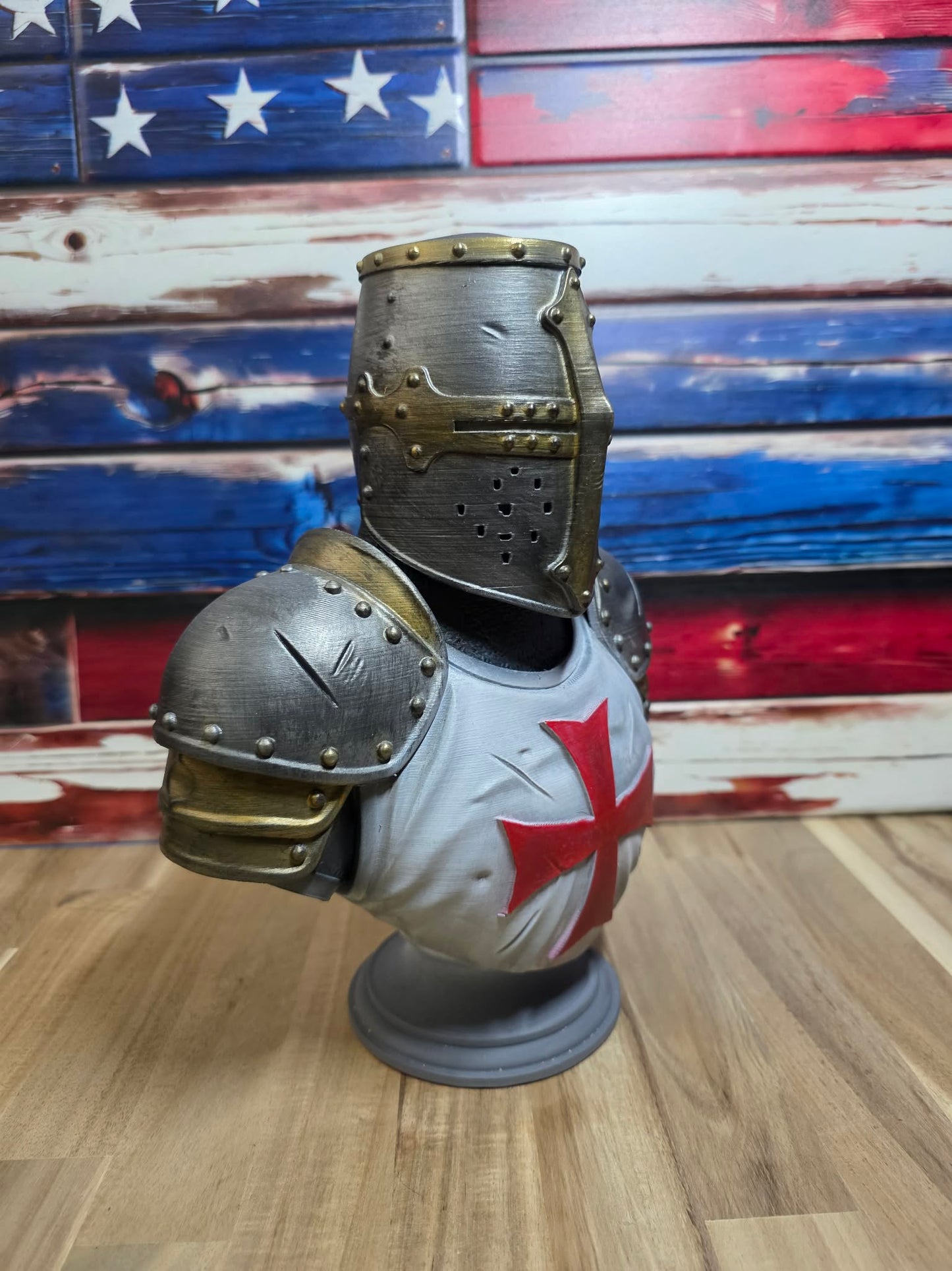 TwiZtd Knight Bust